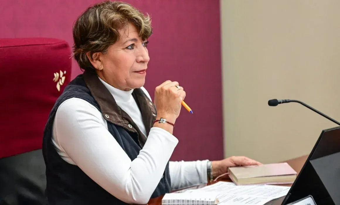 Reunión entre autoridades estatales y colectivos de búsqueda de personas desaparecidas
