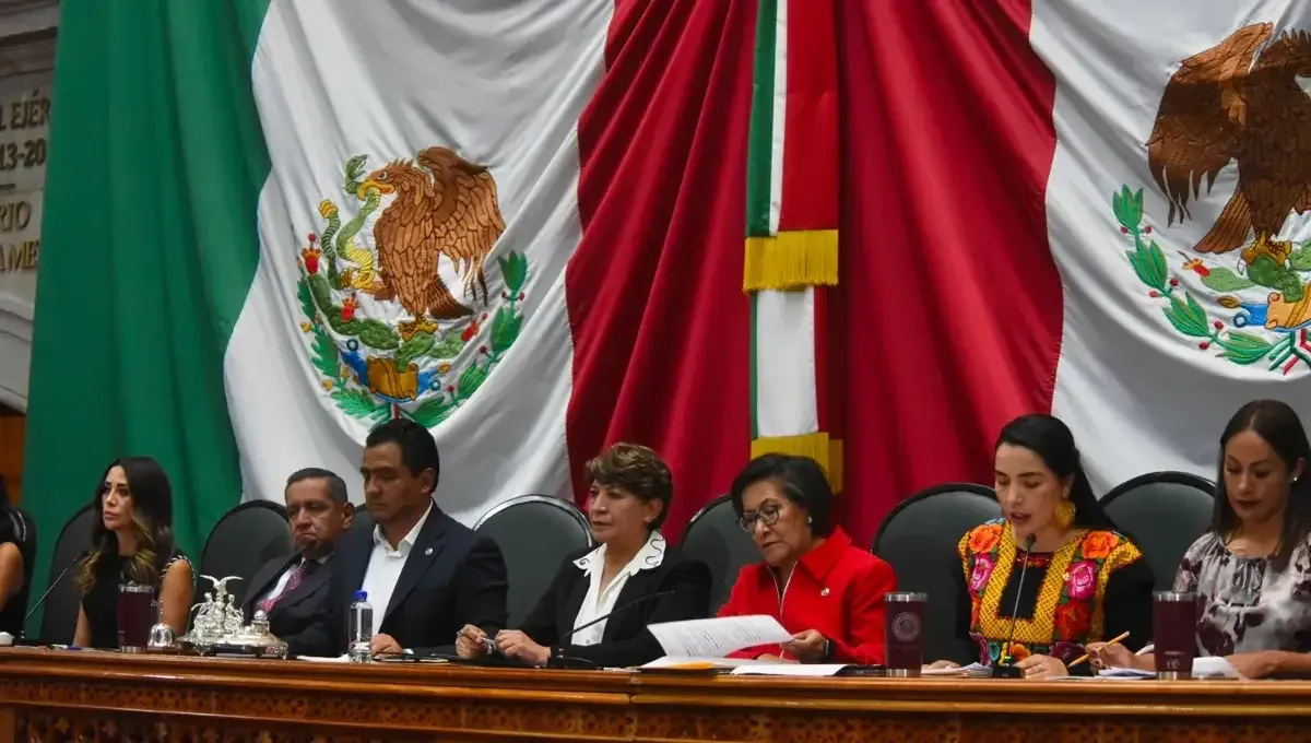 Sesión solemne en el Congreso del Estado de México con la gobernadora Delfina Gómez