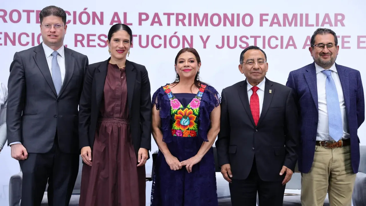 Conferencia de prensa sobre estrategia contra el despojo en la Ciudad de México