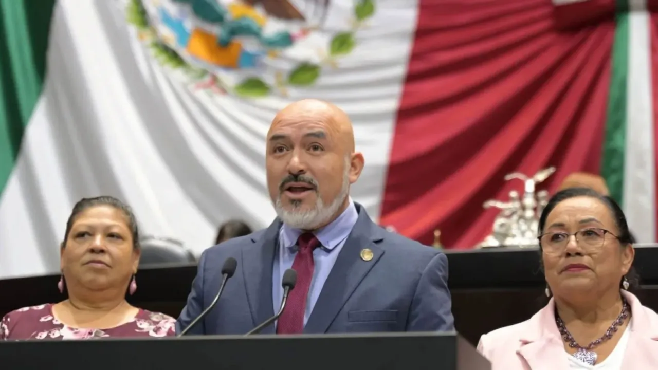 Diputado Bruno Blancas durante sesión en la Cámara de Diputados
