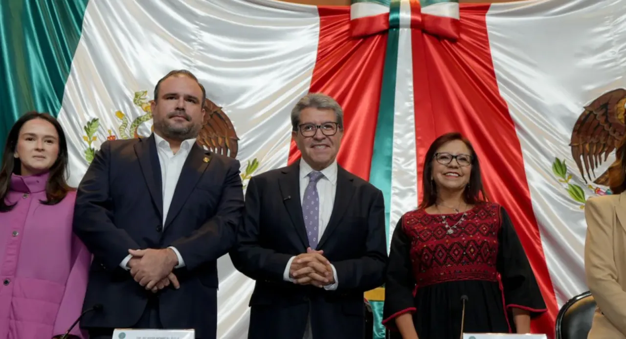 Legisladores durante una comparecencia en la Cámara de Diputados