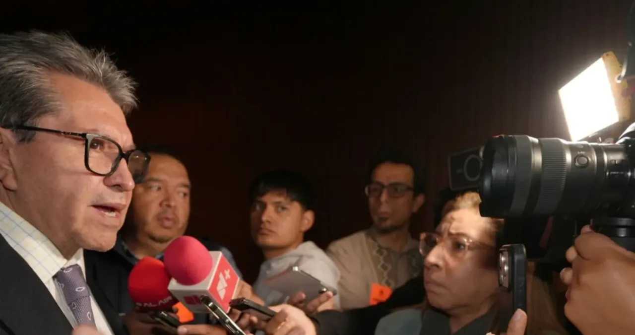 Ricardo Monreal durante una entrevista en el Palacio Legislativo de San Lázaro