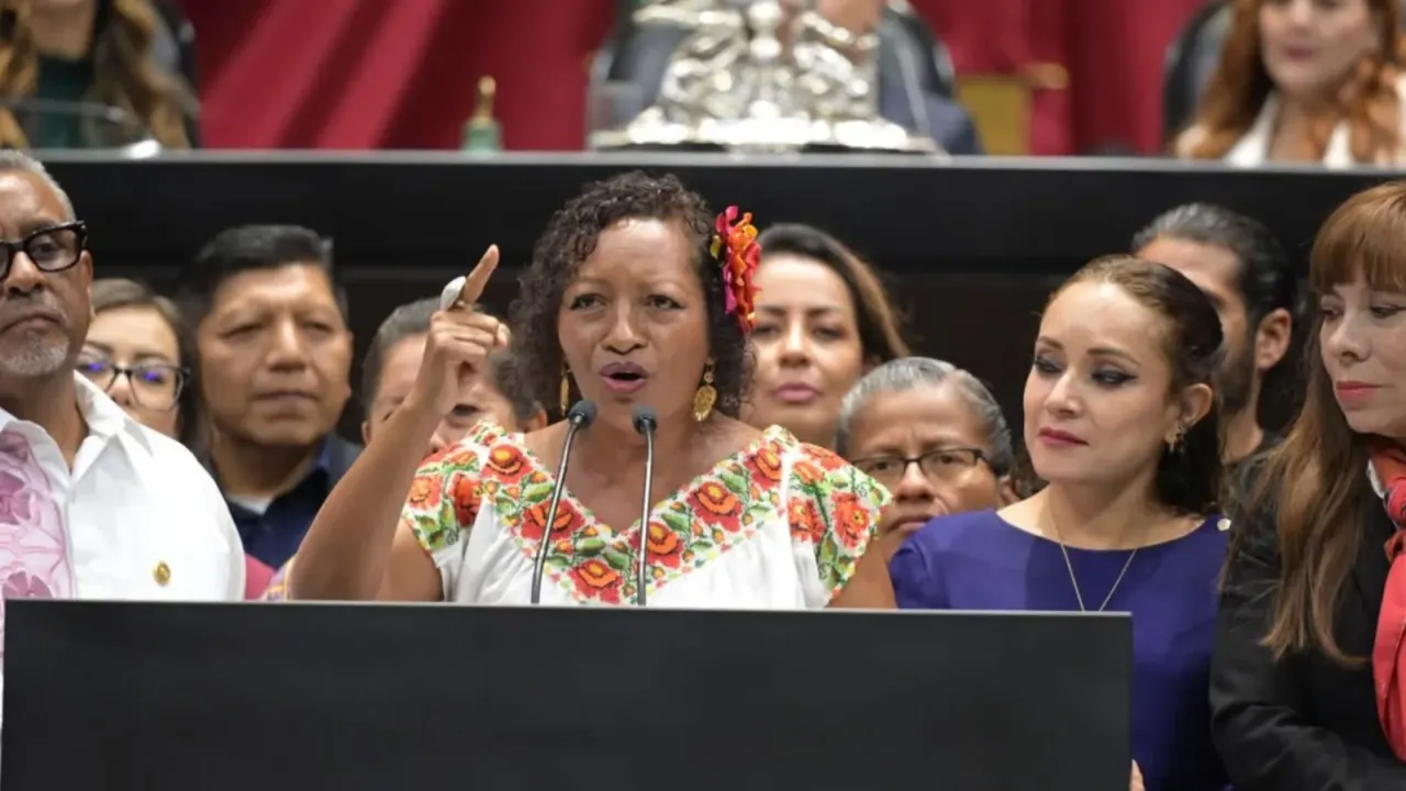Diputada de Morena durante su intervención en la Cámara de Diputados