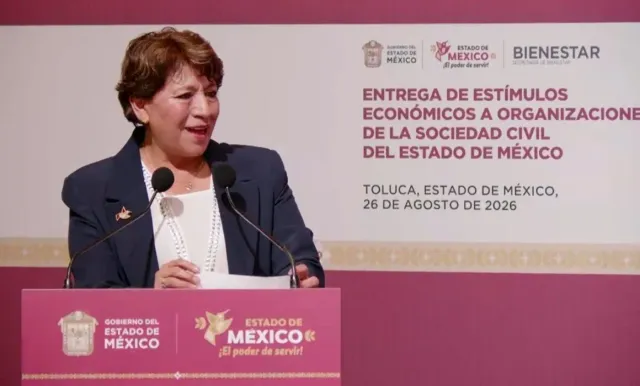 Entrega de apoyos a personas con discapacidad en Toluca