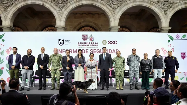 Conferencia de prensa sobre seguridad en la Ciudad de México