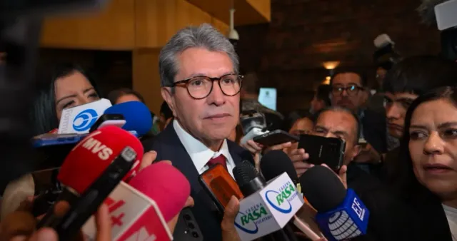 Ricardo Monreal durante conferencia de prensa en San Lázaro