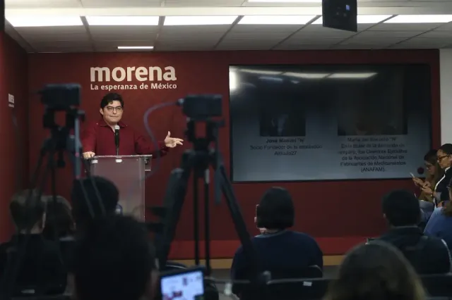 Conferencia de prensa de Morena en la Ciudad de México