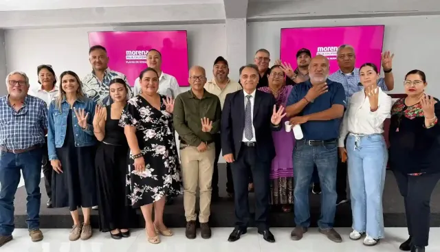 Militantes de Morena durante un taller de participación y elección en Playas de Rosarito