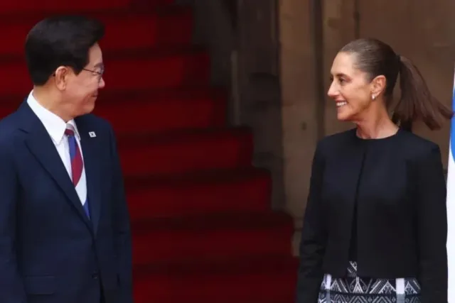 La presidenta Claudia Sheinbaum durante una conferencia matutina en Palacio Nacional