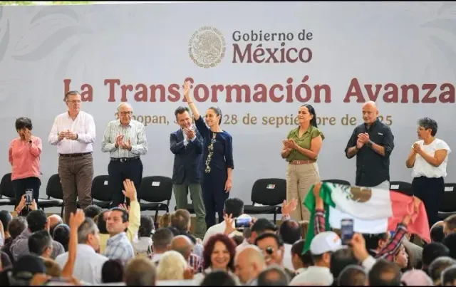 Claudia Sheinbaum durante una ceremonia militar
