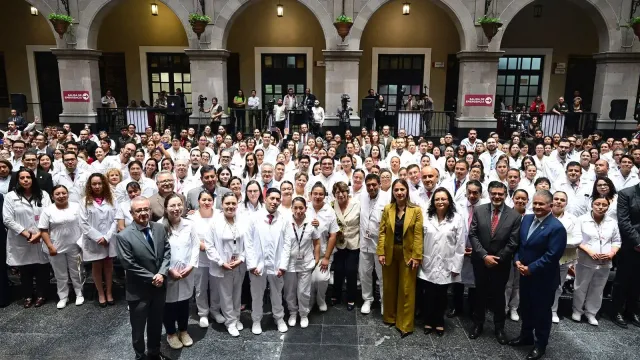 Reunión entre representantes sindicales y autoridades de salud en el Estado de México